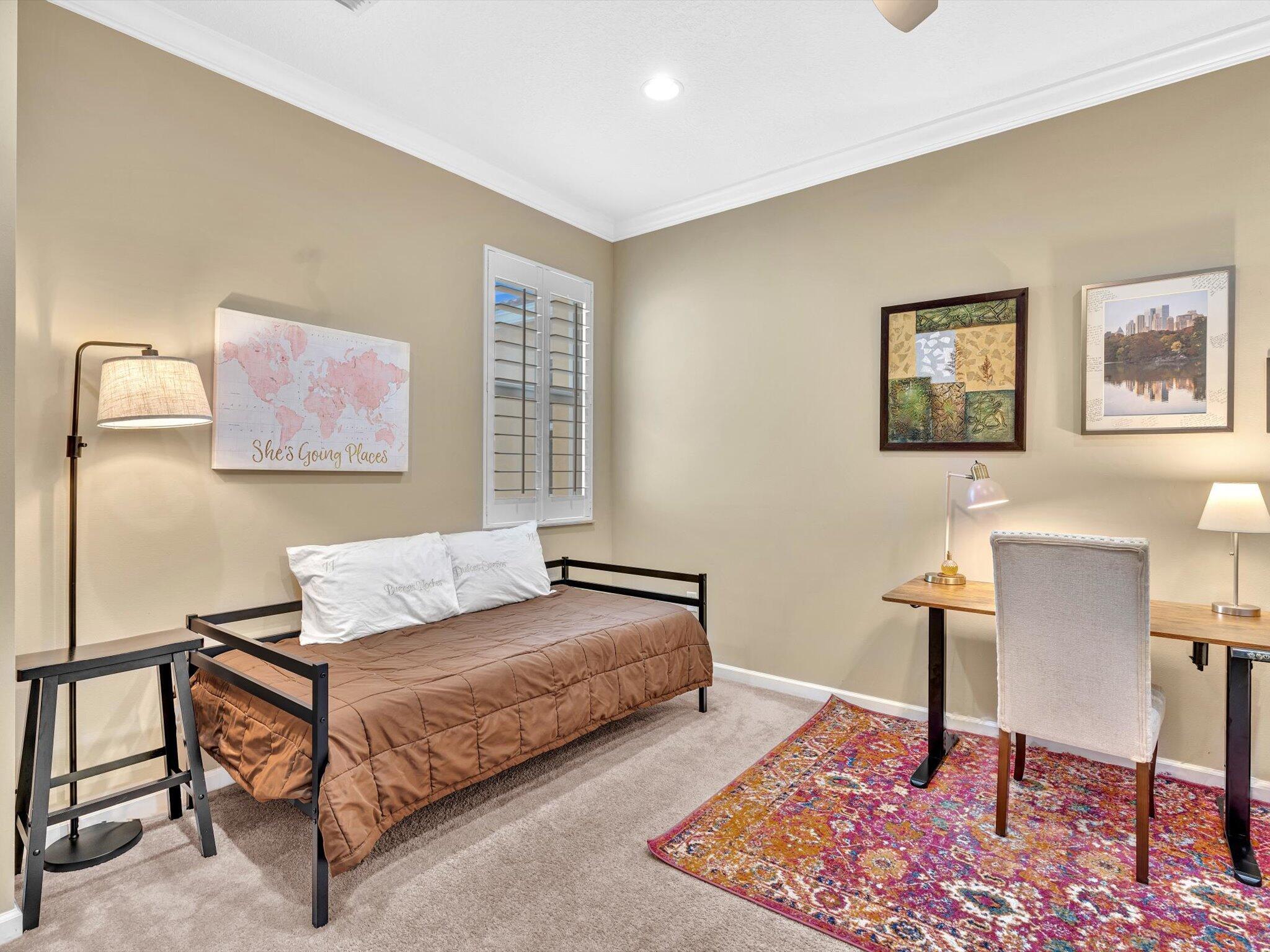 BLUE LAKE TOWNHOMES - Residential Lease