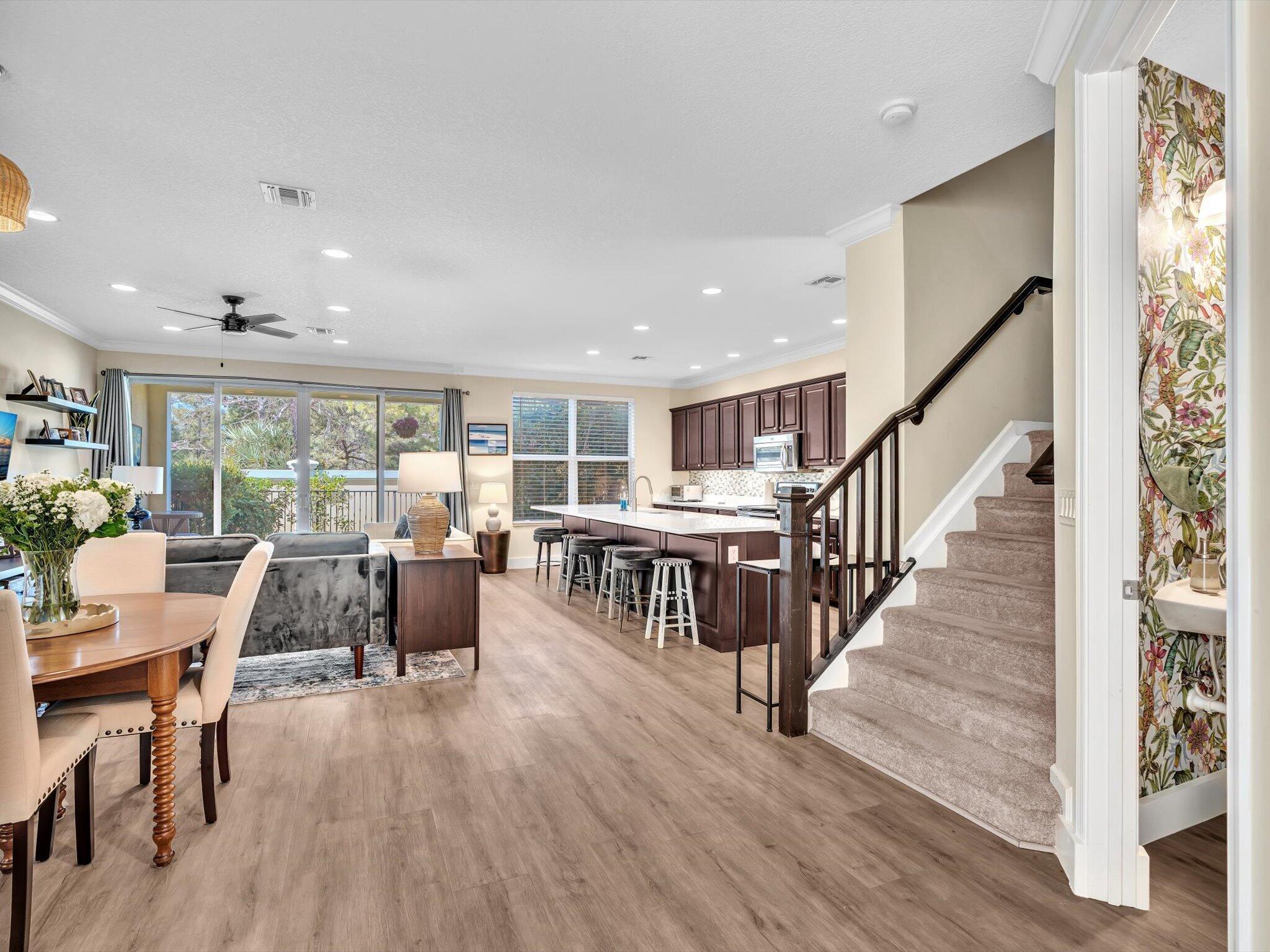 BLUE LAKE TOWNHOMES - Residential Lease