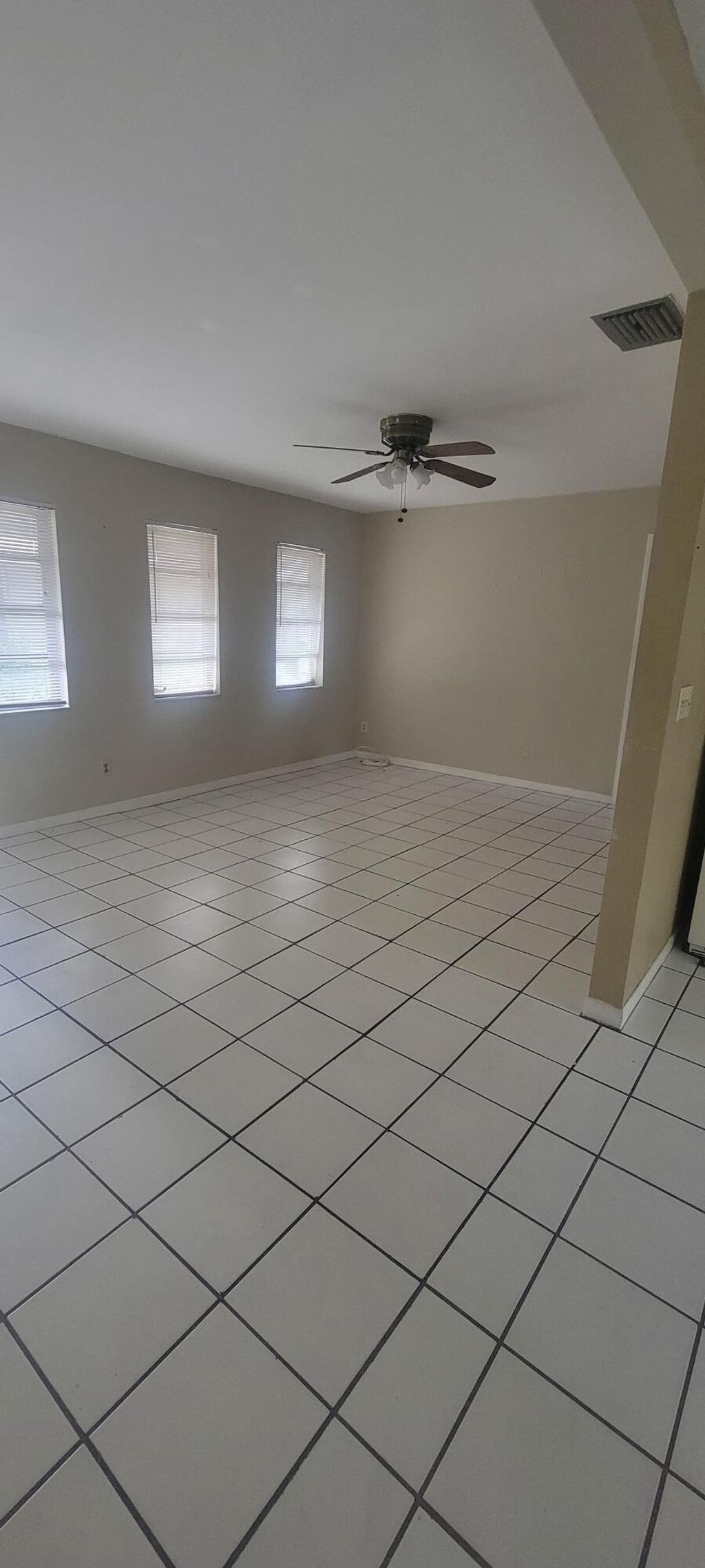 Photo of 5928 Taft Street, Hollywood, FL 33021 (MLS # B26007843)