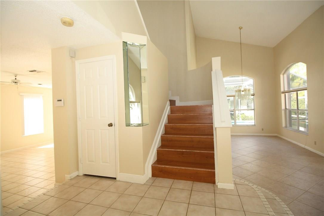 EMBASSY LAKES PH II - Residential Lease