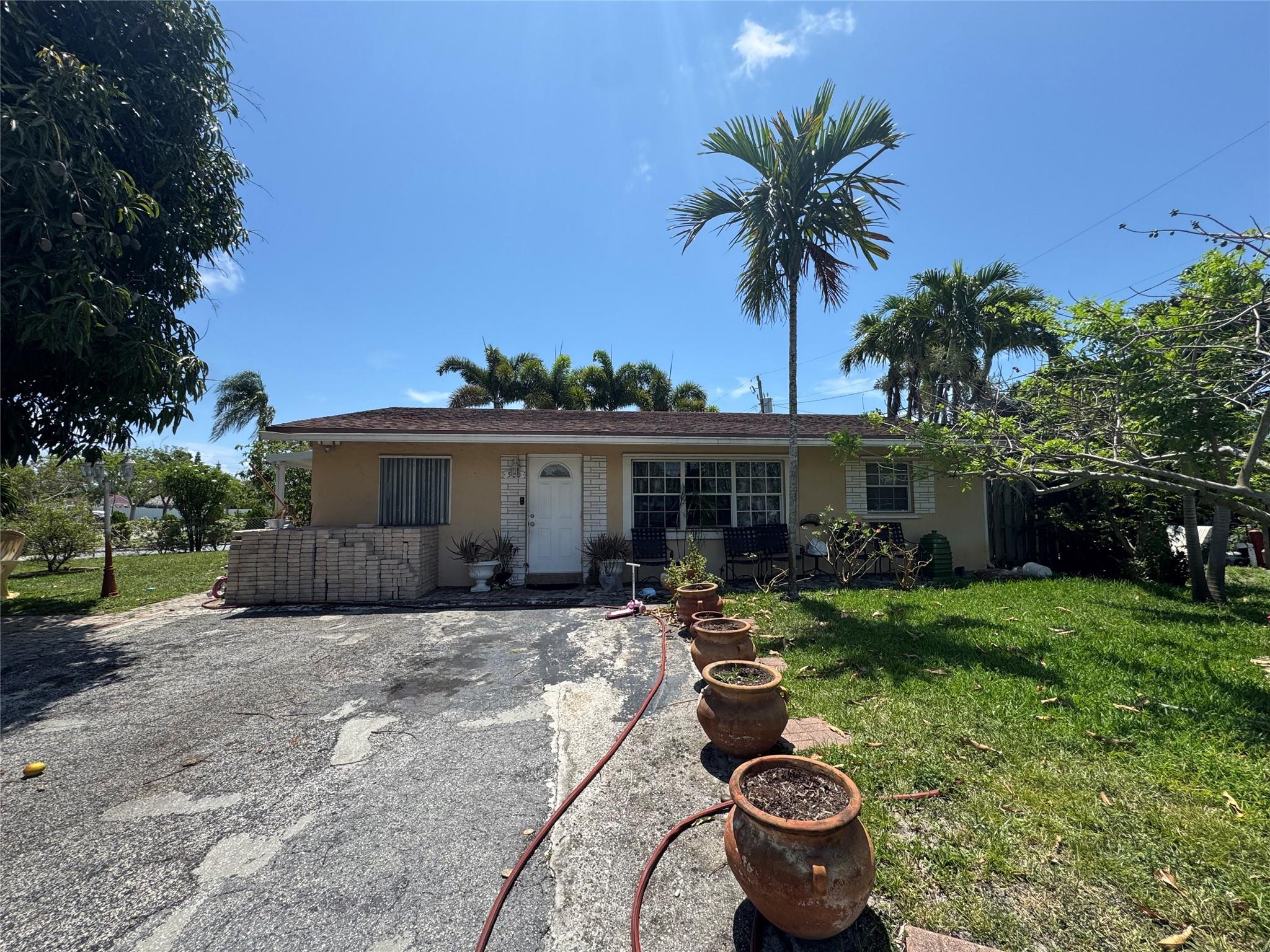 500 NE 59th St