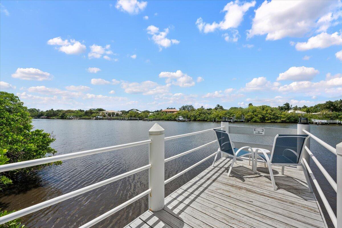BARBICAN CONDO - Residential Lease
