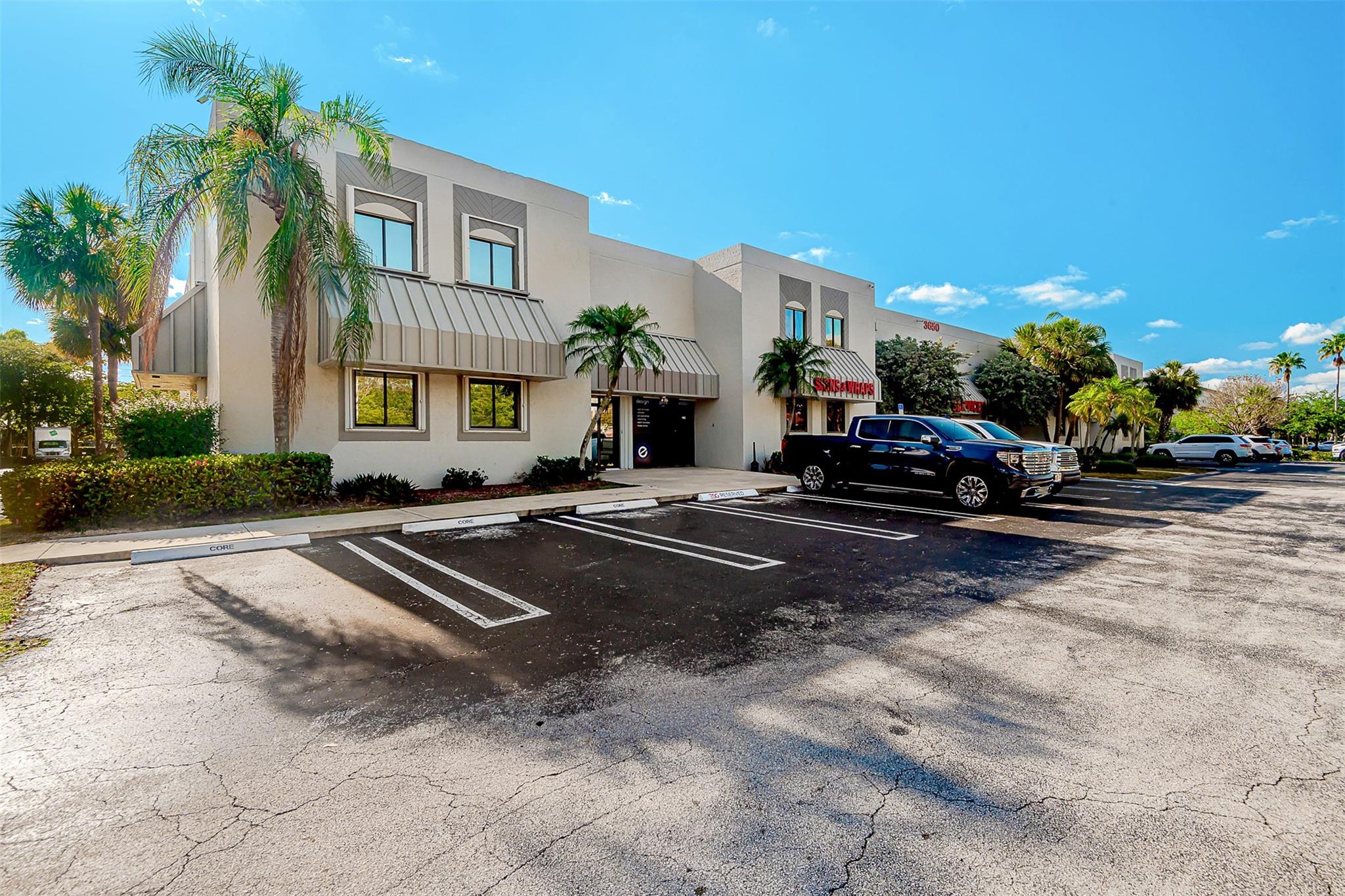3650 Coral Ridge Dr 102