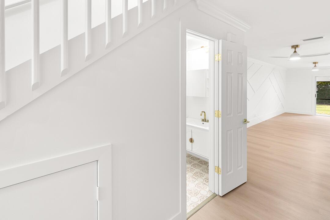 HOLLY CREEK - Residential