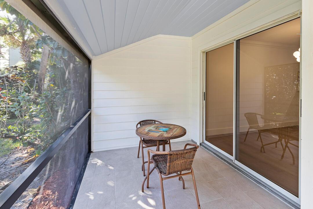 HOLLY CREEK - Residential