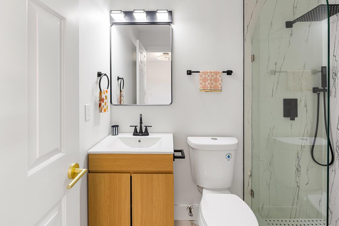 HOLLY CREEK - Residential