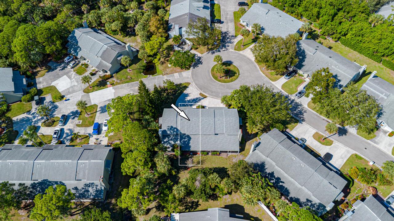 HOLLY CREEK - Residential