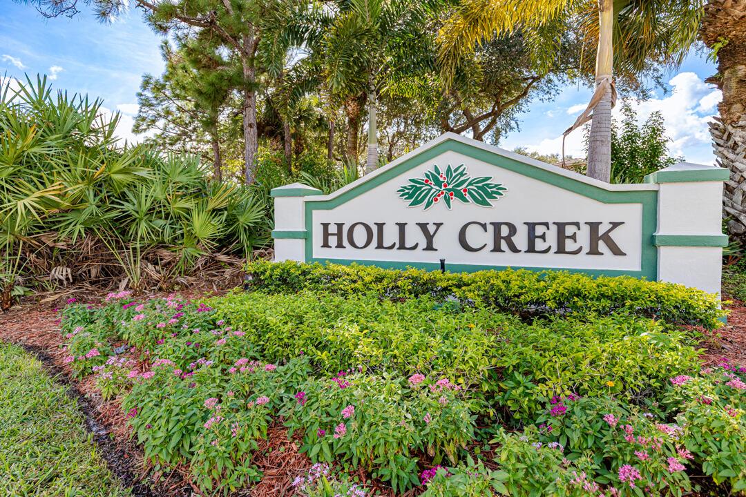 HOLLY CREEK - Residential