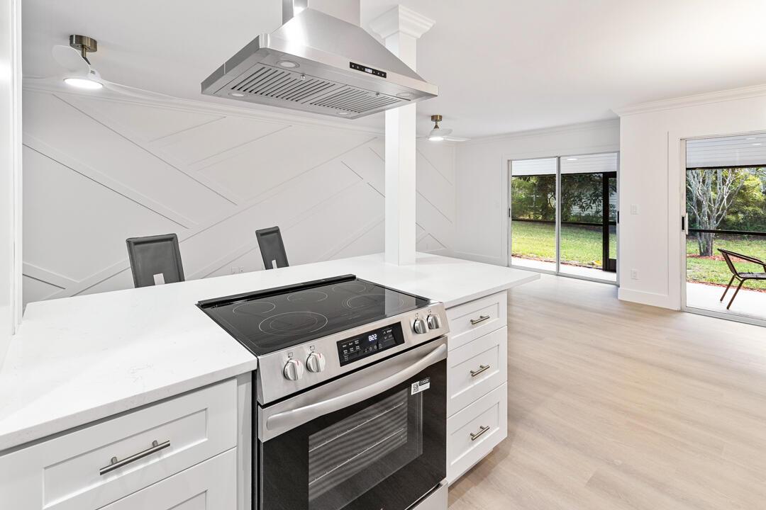 HOLLY CREEK - Residential