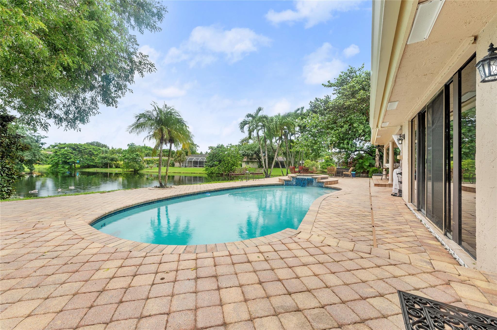 Maplewood Isle - Residential