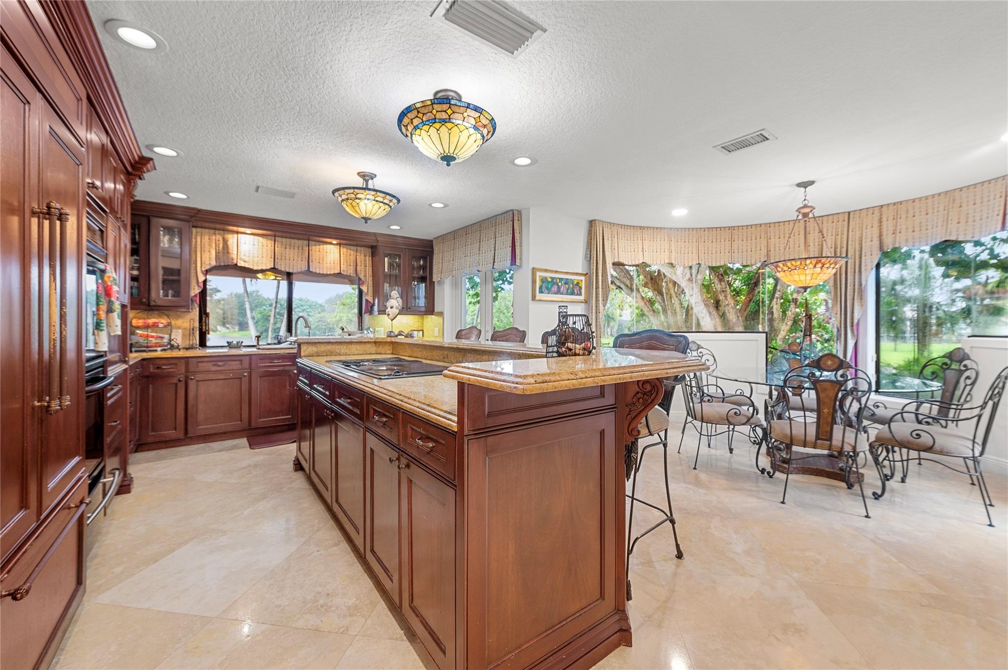 Maplewood Isle - Residential