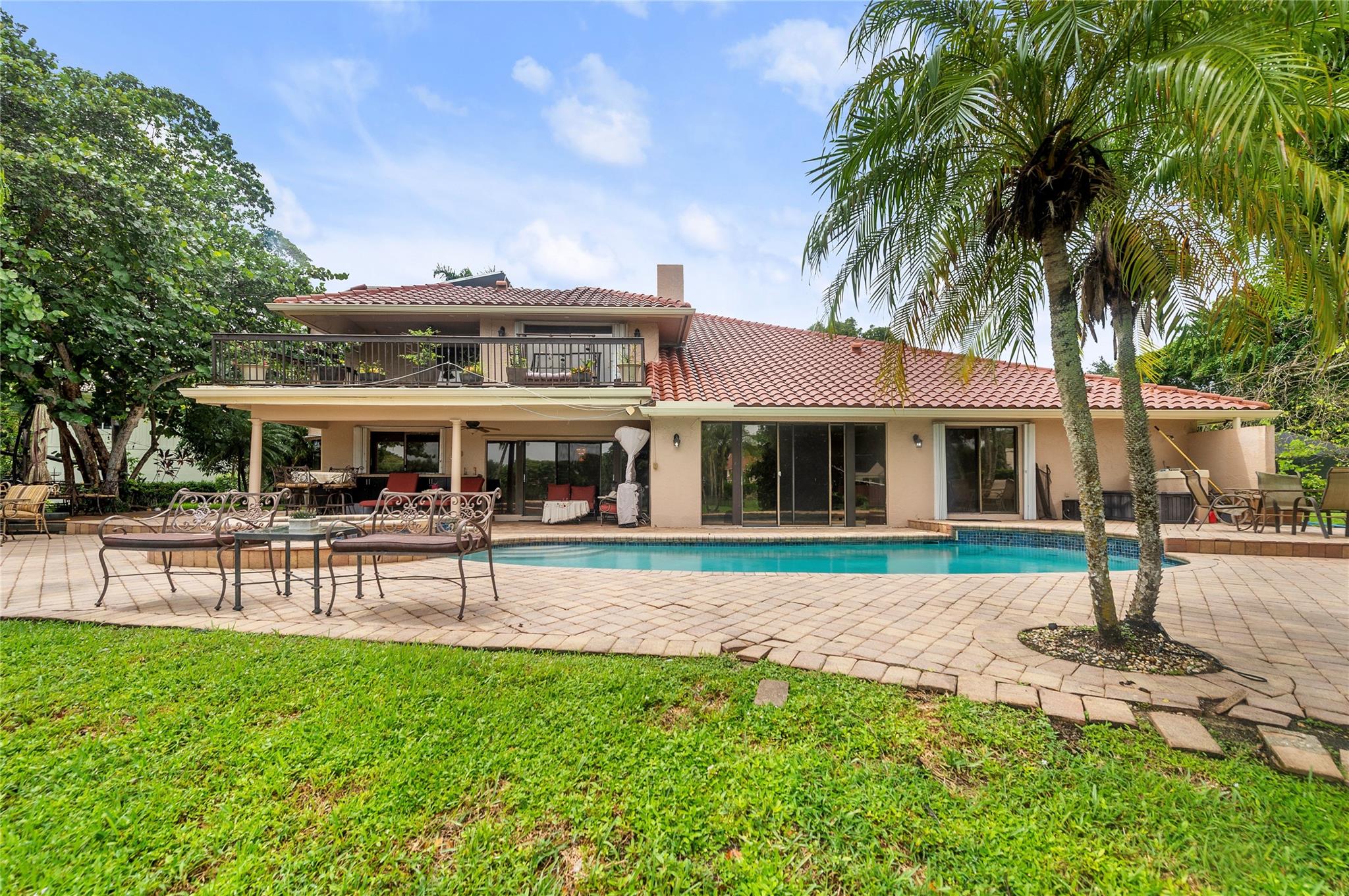 Maplewood Isle - Residential