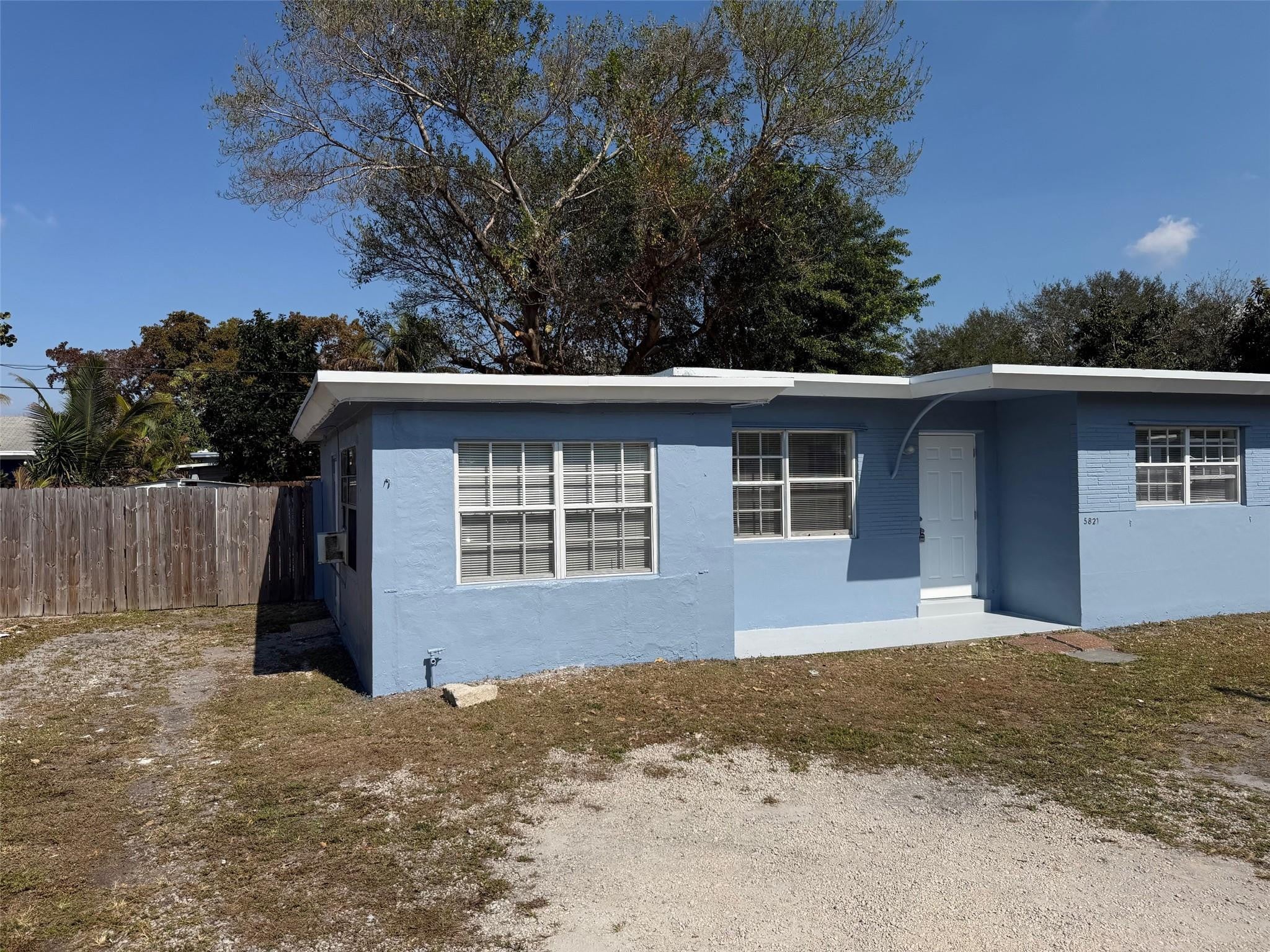 5821 Taft Street, Hollywood FL 33021