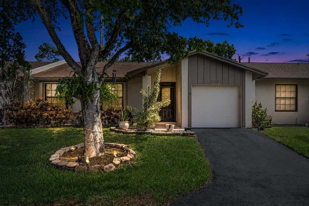 Photo of 5284 Breadfruit Circle, Delray Beach, FL 33484 (MLS # B26054550)