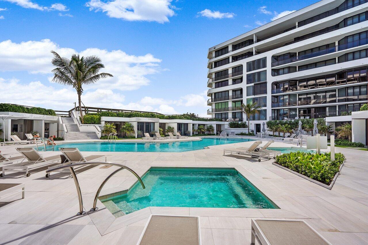 PALM BEACH HAMPTON CONDO - Residential