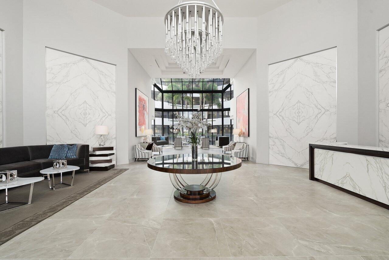 PALM BEACH HAMPTON CONDO - Residential