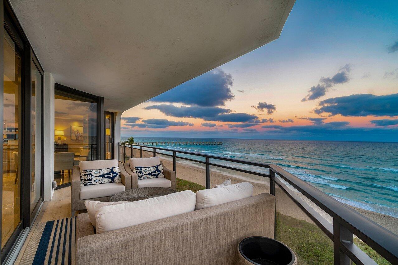 PALM BEACH HAMPTON CONDO - Residential