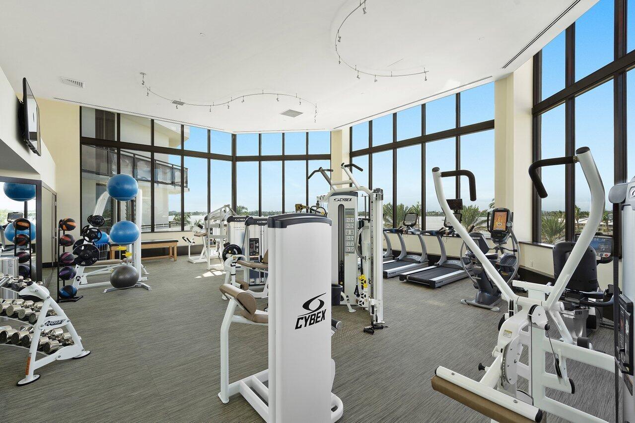 PALM BEACH HAMPTON CONDO - Residential