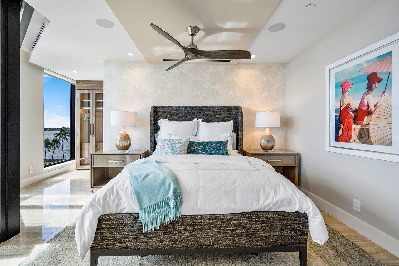 PALM BEACH HAMPTON CONDO - Residential