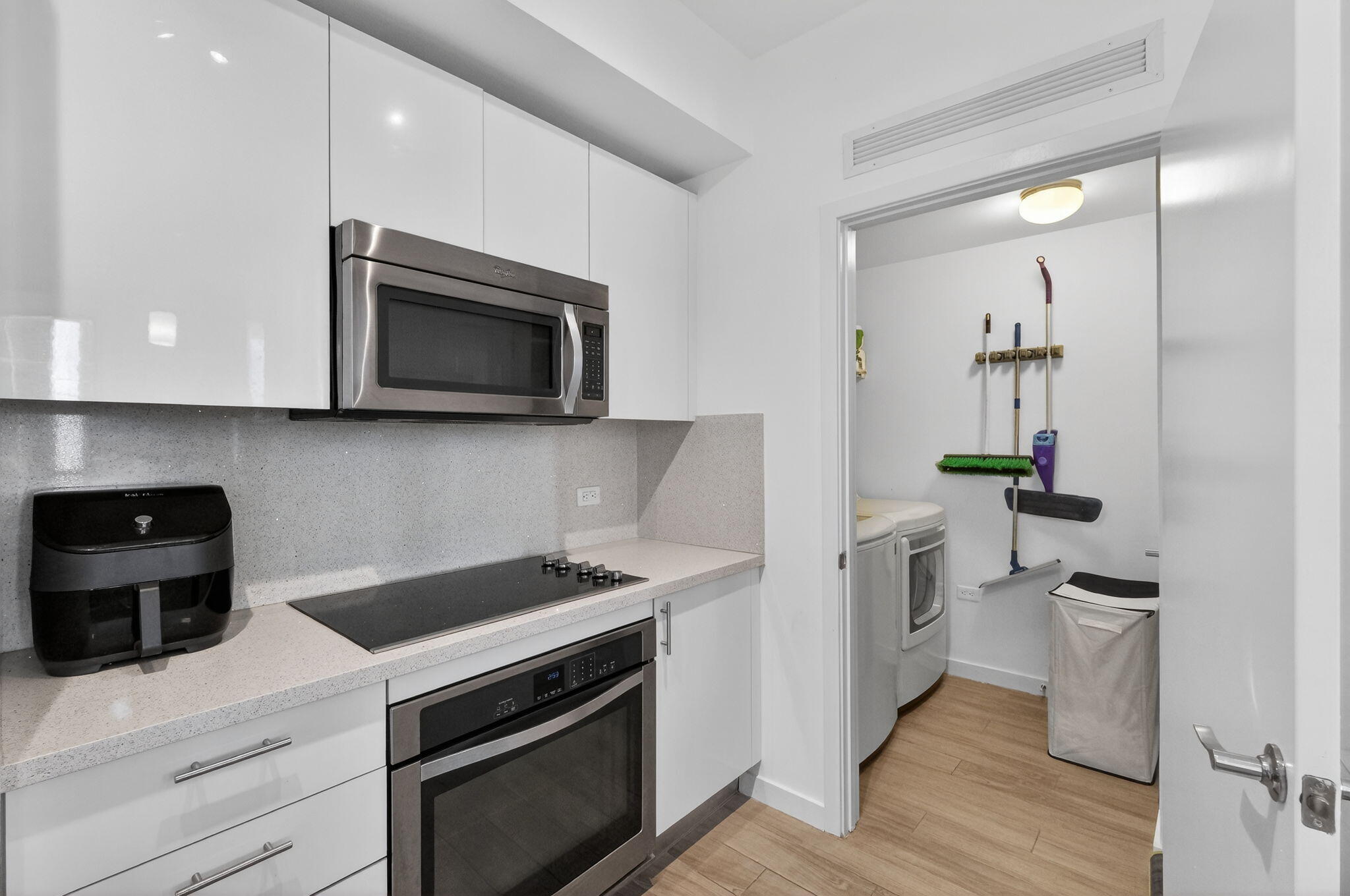 NINE AT MARY BRICKELL VILLAGE - Residential