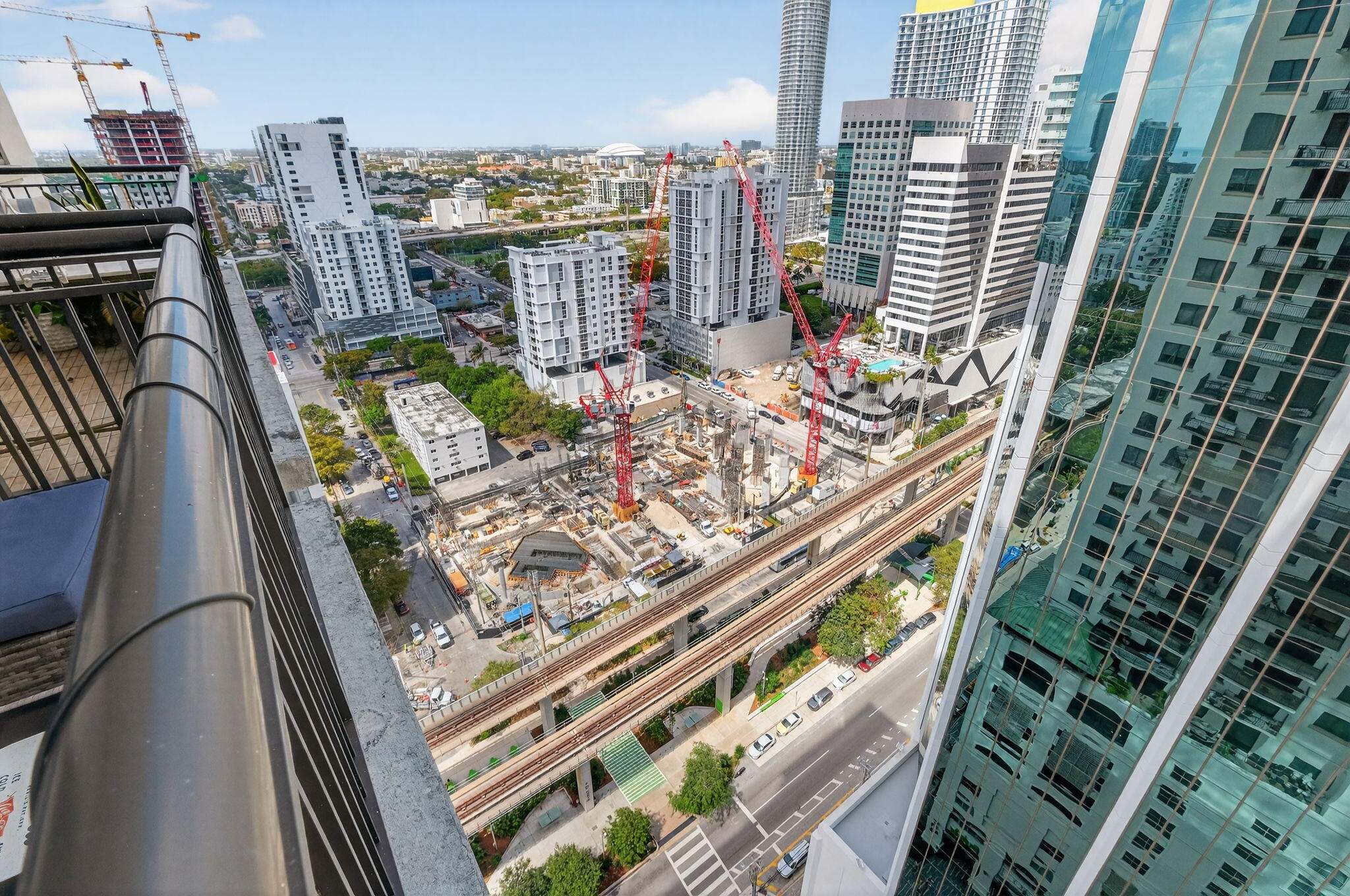NINE AT MARY BRICKELL VILLAGE - Residential