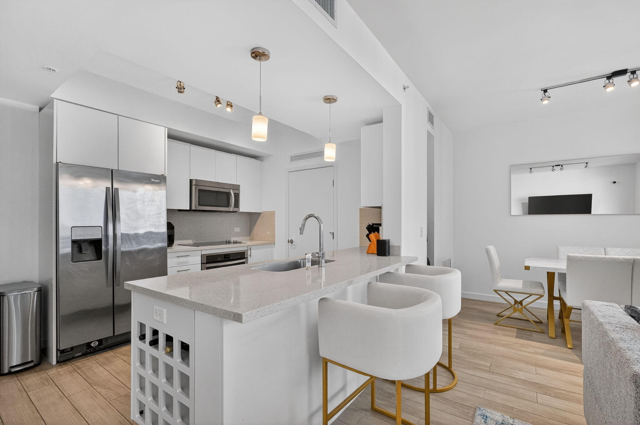 NINE AT MARY BRICKELL VILLAGE - Residential