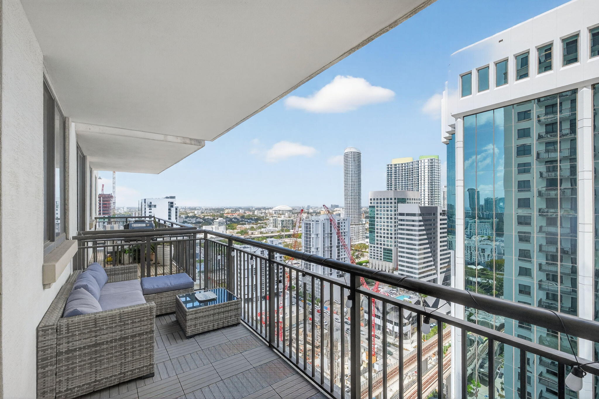 NINE AT MARY BRICKELL VILLAGE - Residential