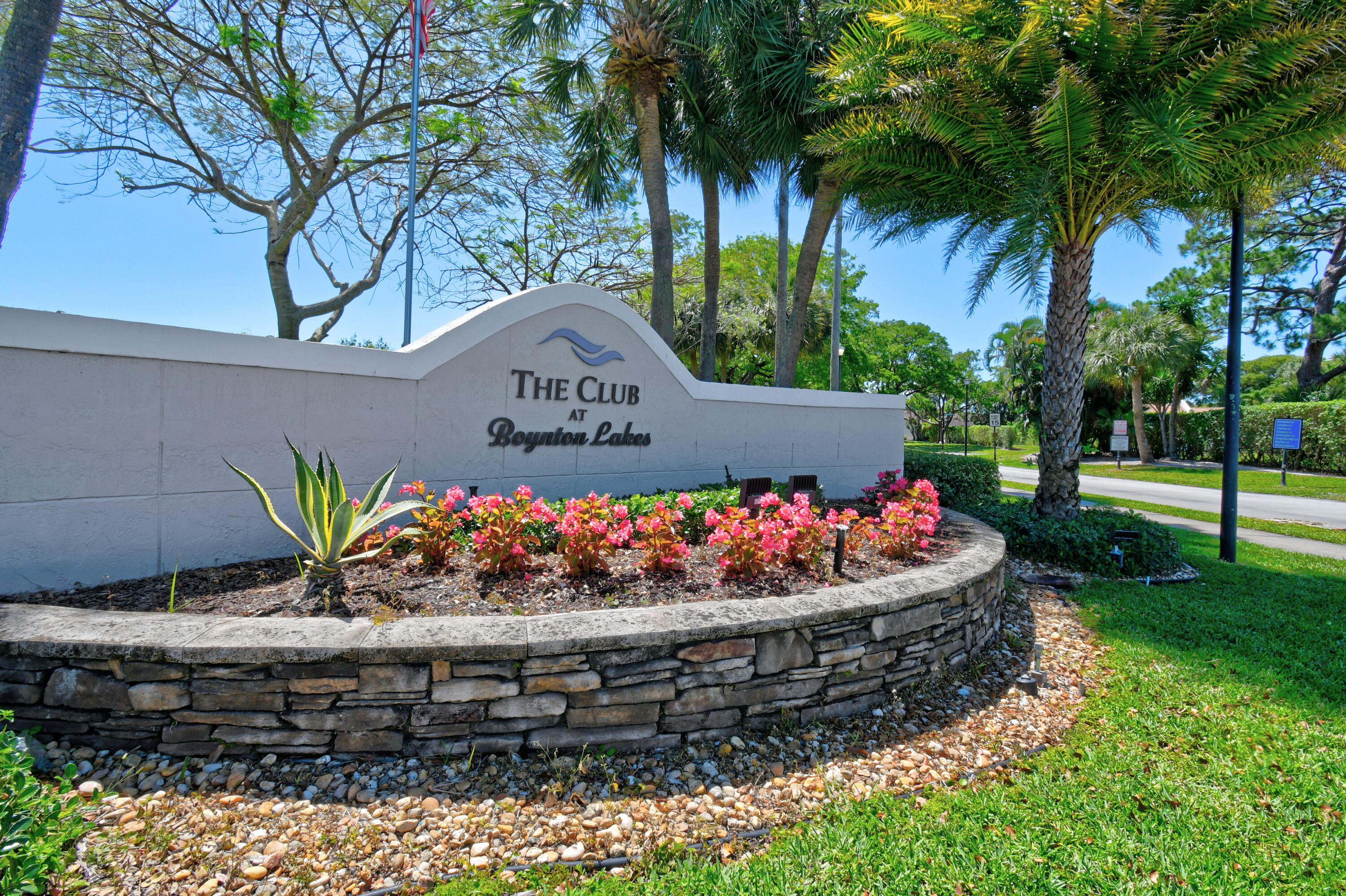 BOYNTON LAKES 1 - Residential