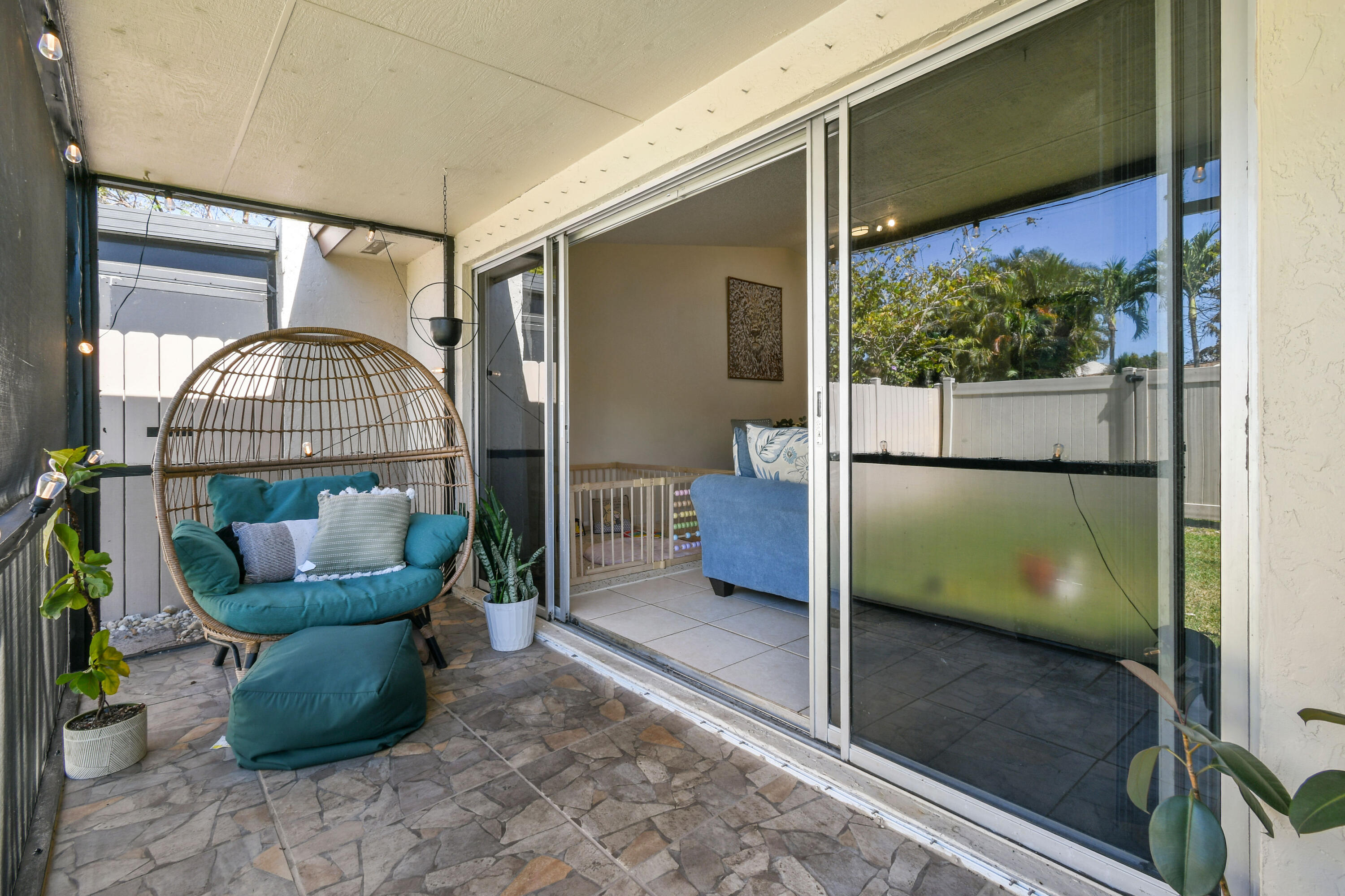 BOYNTON LAKES 1 - Residential
