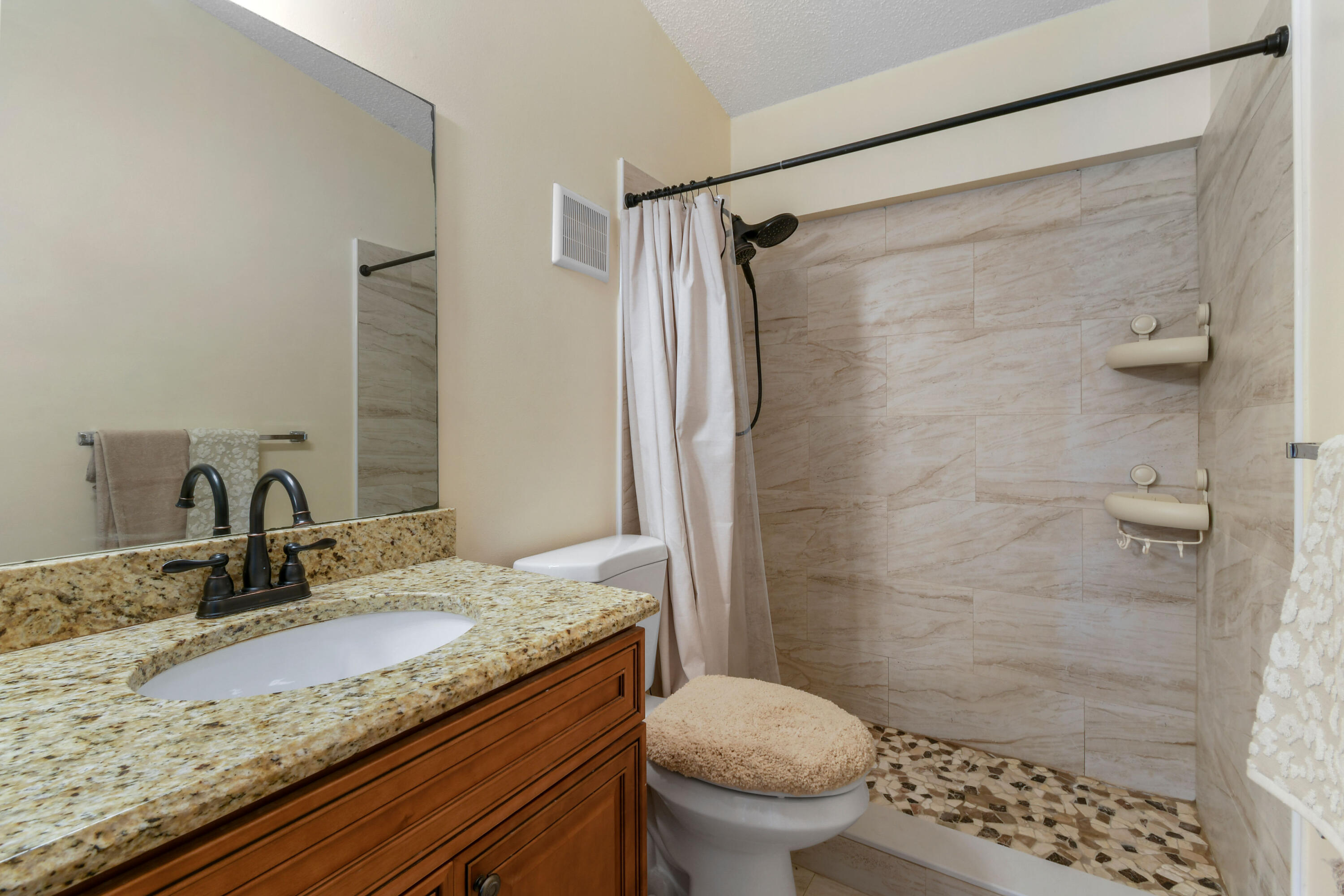 BOYNTON LAKES 1 - Residential