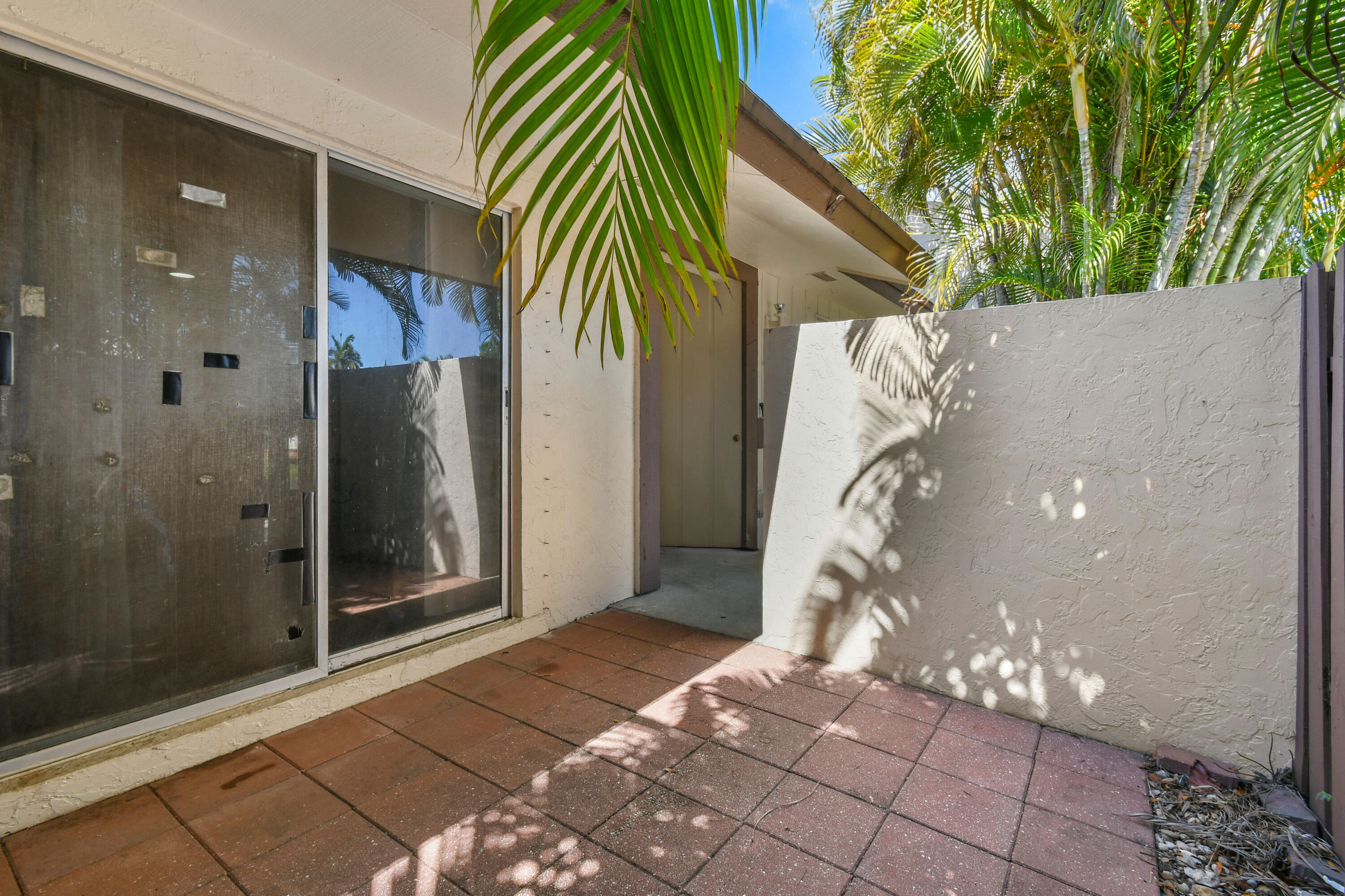 BOYNTON LAKES 1 - Residential