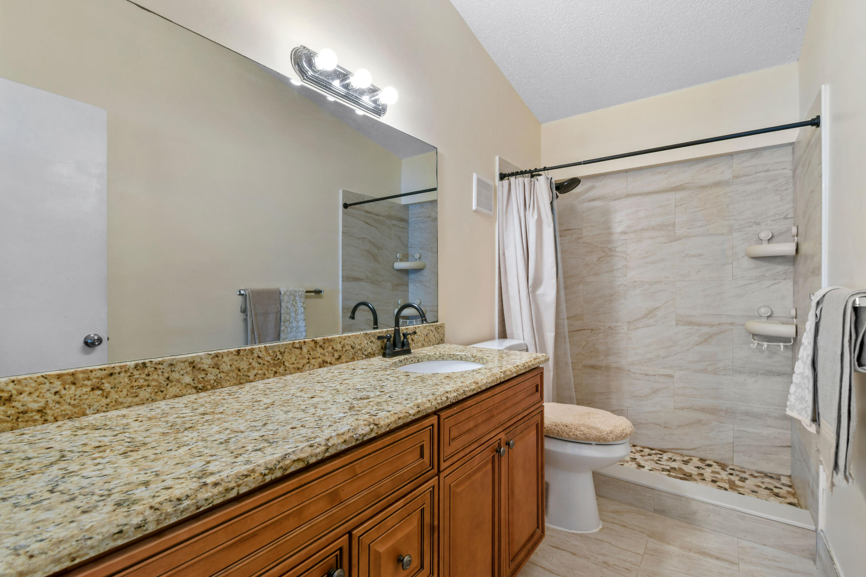 BOYNTON LAKES 1 - Residential