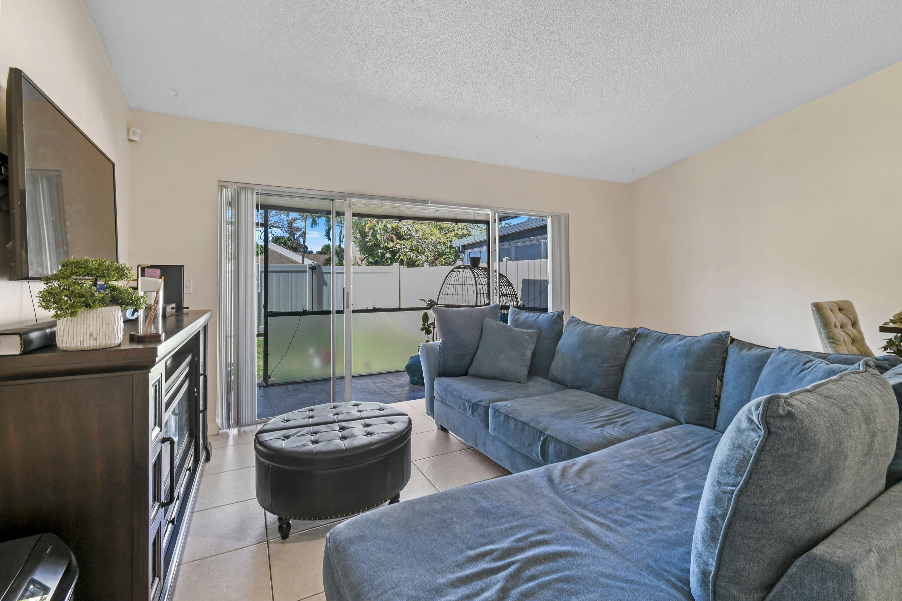 BOYNTON LAKES 1 - Residential