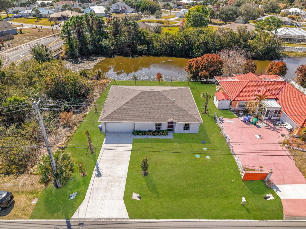 Photo of 1390 Schumann Drive, Sebastian, FL 32958 (MLS # R11164379)