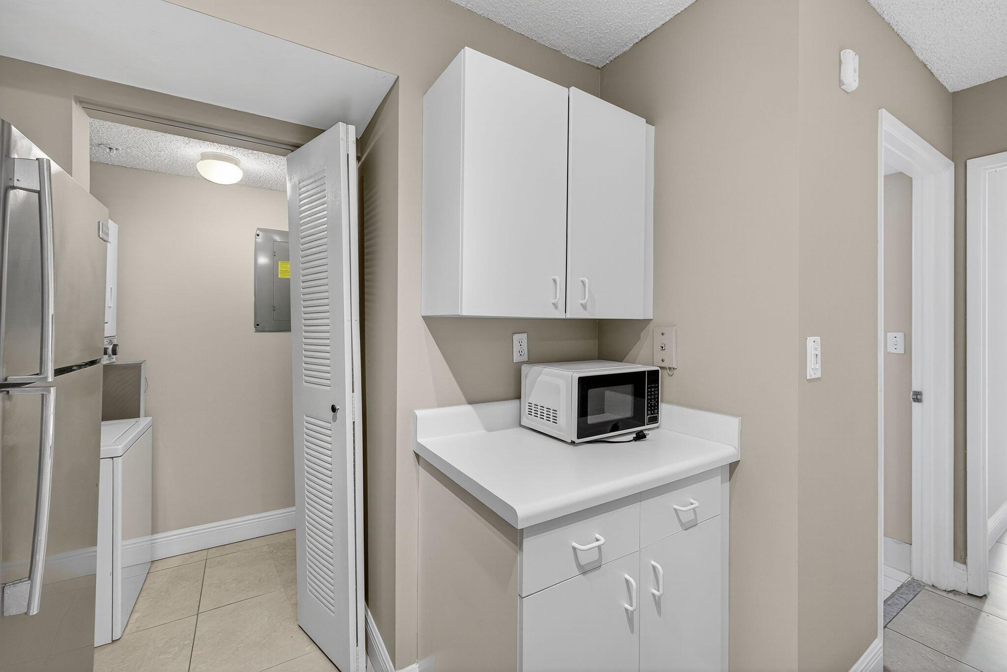 ROYAL GRAND CONDO - Residential