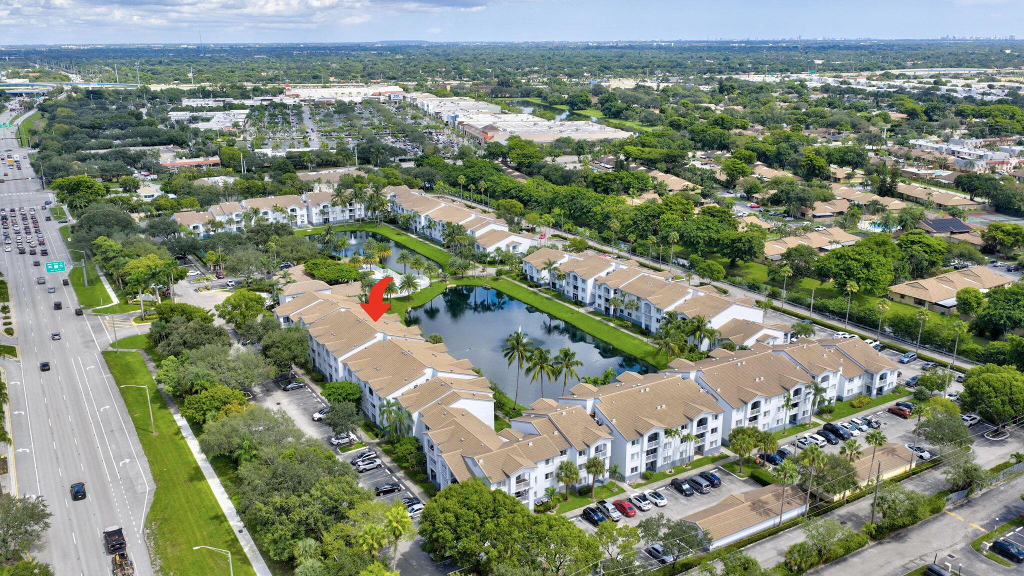 ROYAL GRAND CONDO - Residential