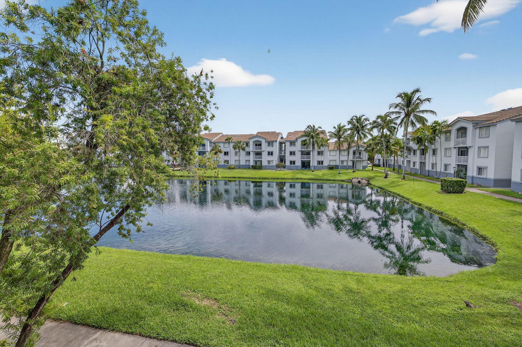 ROYAL GRAND CONDO - Residential