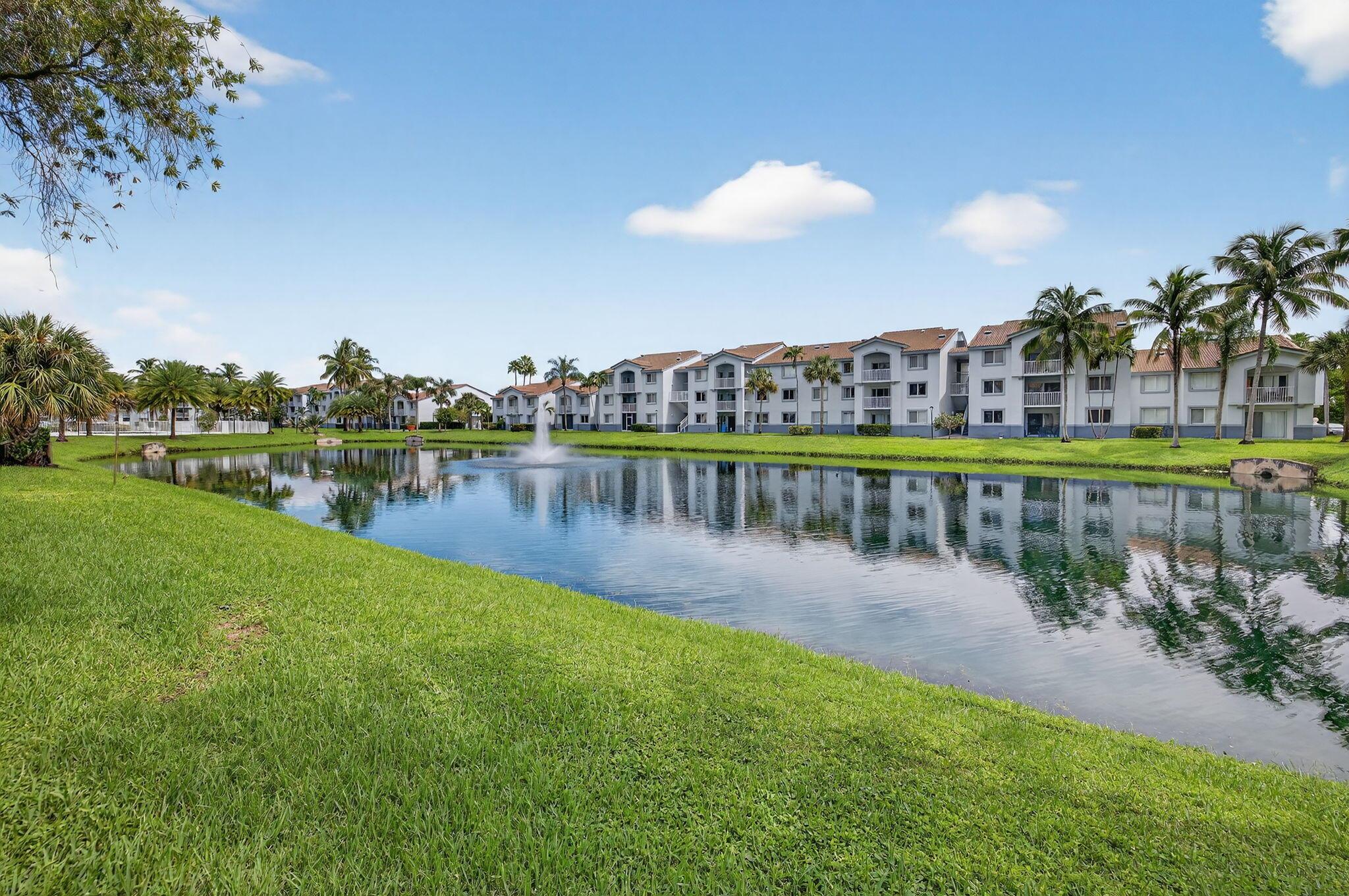 ROYAL GRAND CONDO - Residential