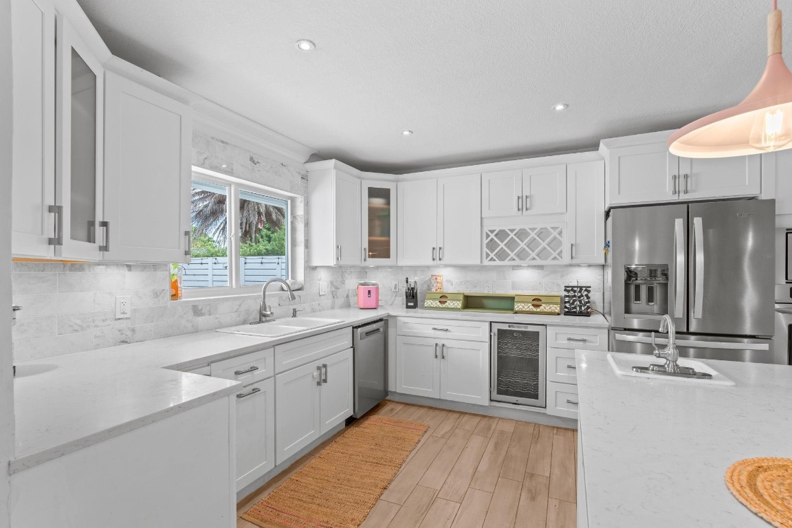 CORAL RIDGE ISLES - Residential