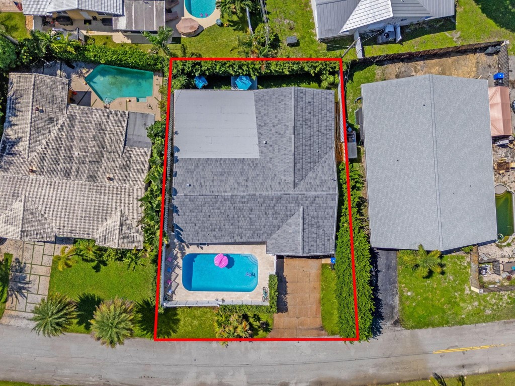 CORAL RIDGE ISLES - Residential