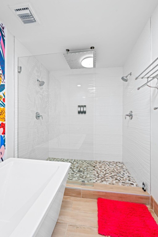 CORAL RIDGE ISLES - Residential