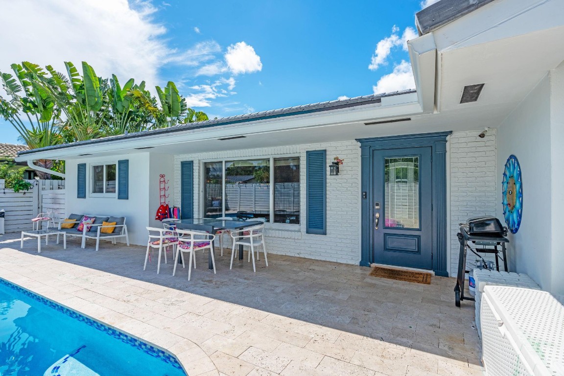 CORAL RIDGE ISLES - Residential