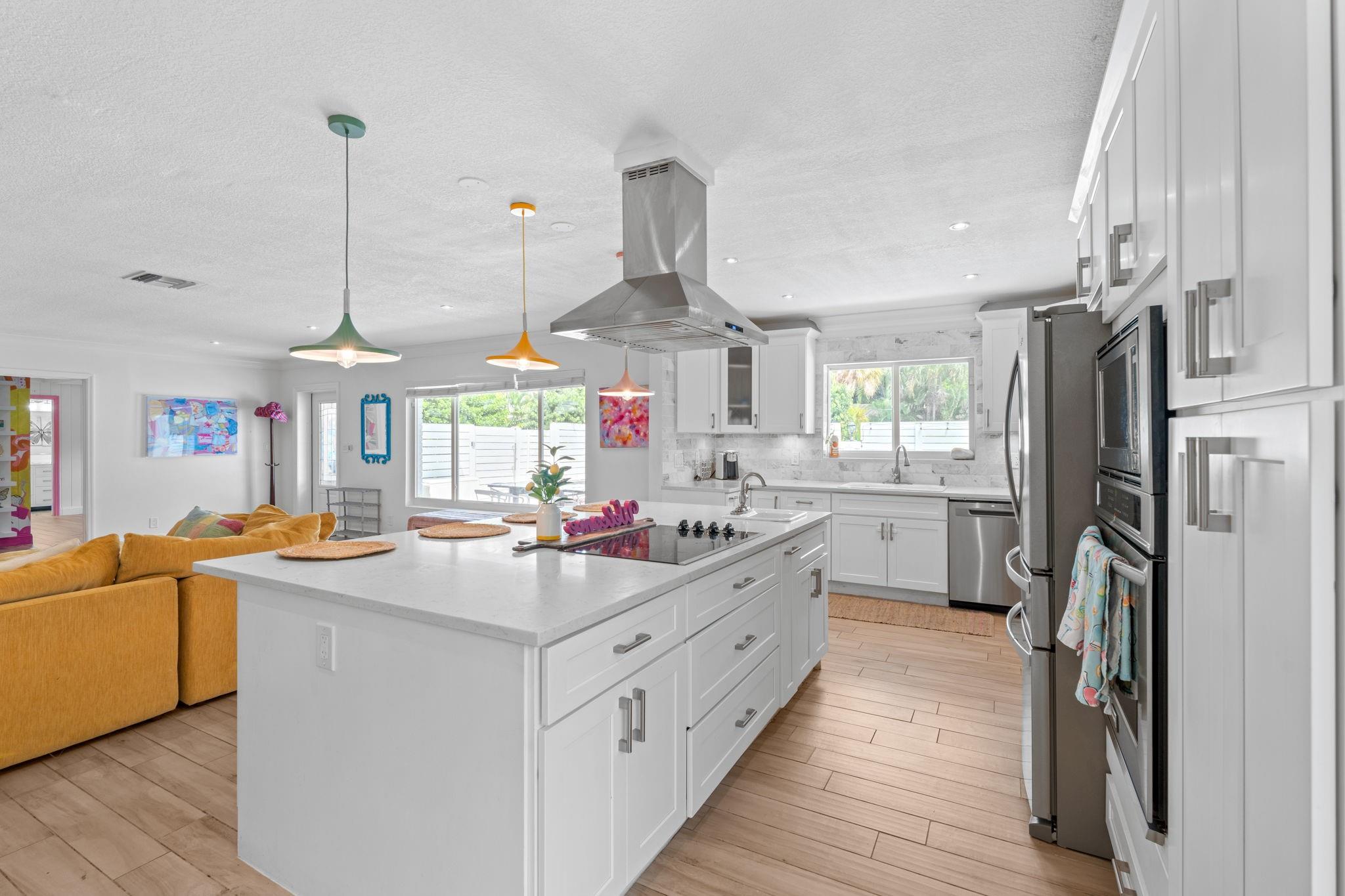 CORAL RIDGE ISLES - Residential