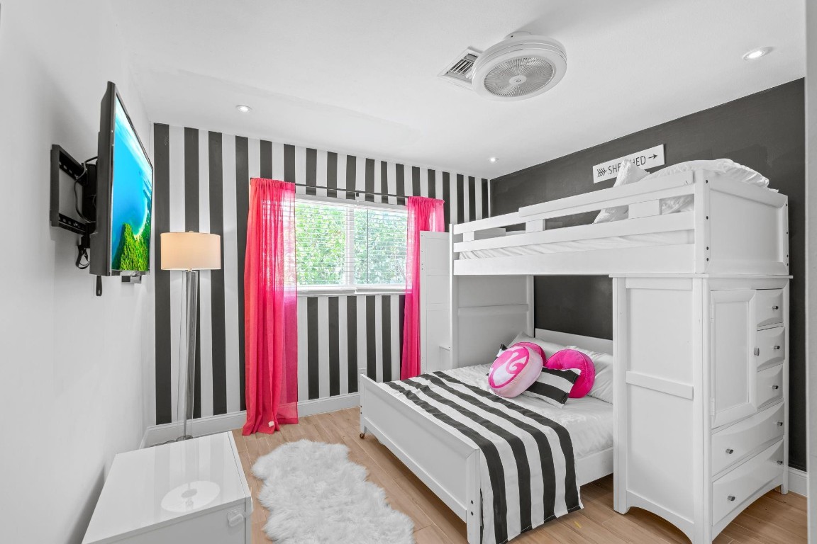 CORAL RIDGE ISLES - Residential