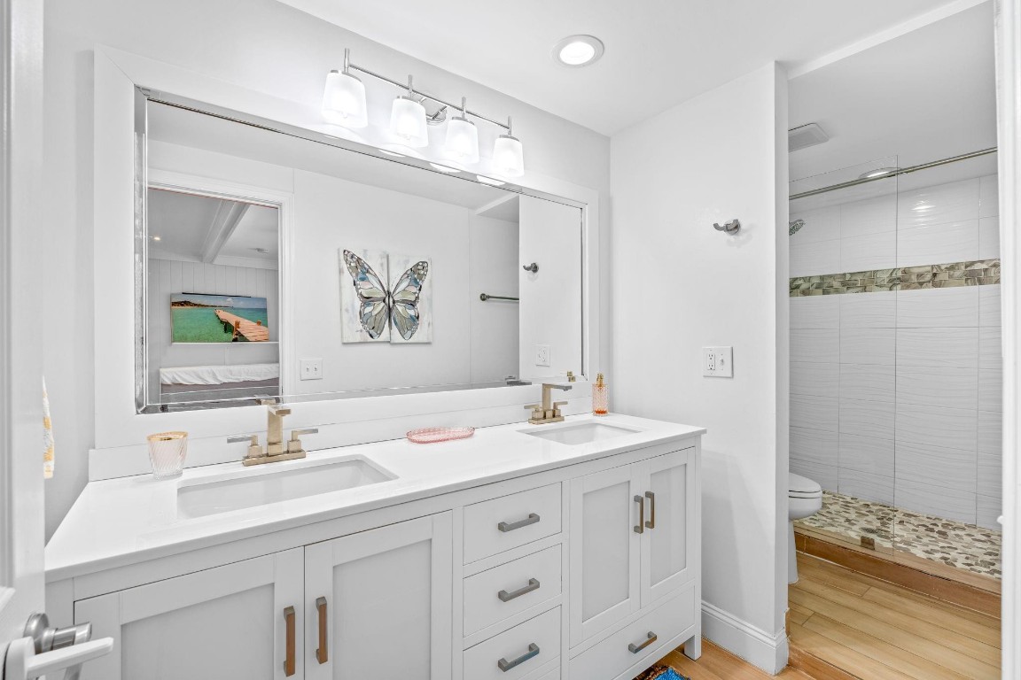 CORAL RIDGE ISLES - Residential