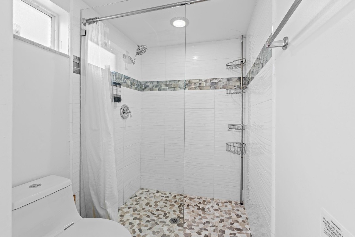 CORAL RIDGE ISLES - Residential