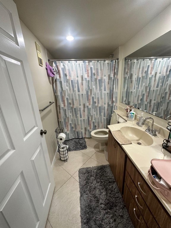 CONDO 4 OF WHITEHALL - Residential