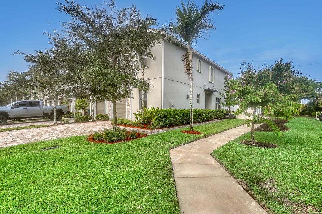 Photo of 8861 Via Mar Rosso, Lake Worth, FL 33467 (MLS # R11123605)