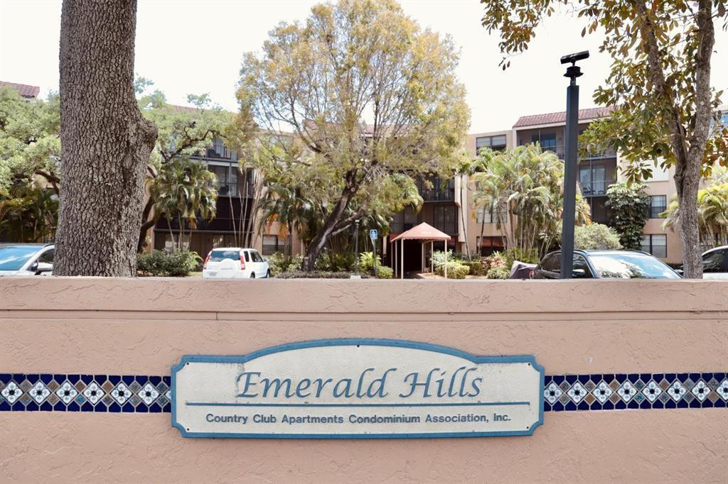 Emerald Hills CC - Residential