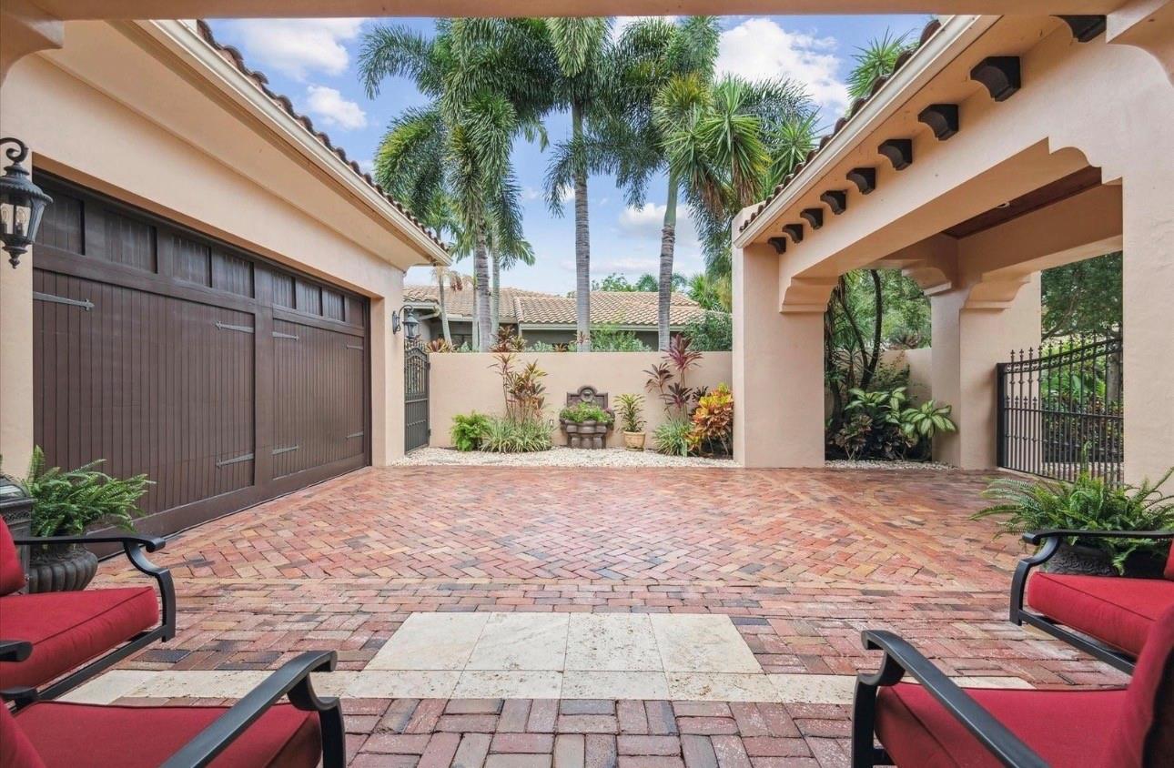 Parkland Golf & Country C - Residential Lease